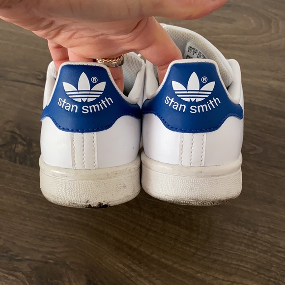 Adidas Stan Smith Shoes - Picture 4 of 7